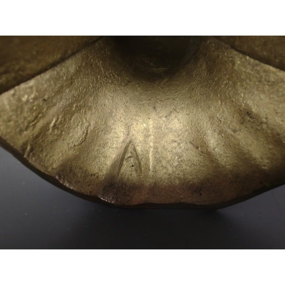 Vintage Brass Angel Halo Candle Holder 6"Tall x 5"Wide x 2 1/2" Deep - Picture 6 of 6